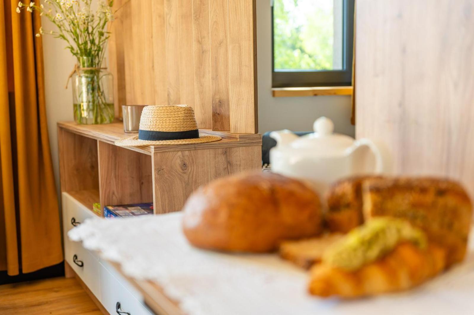 Zielona Zaba Hotel Derc Екстериор снимка