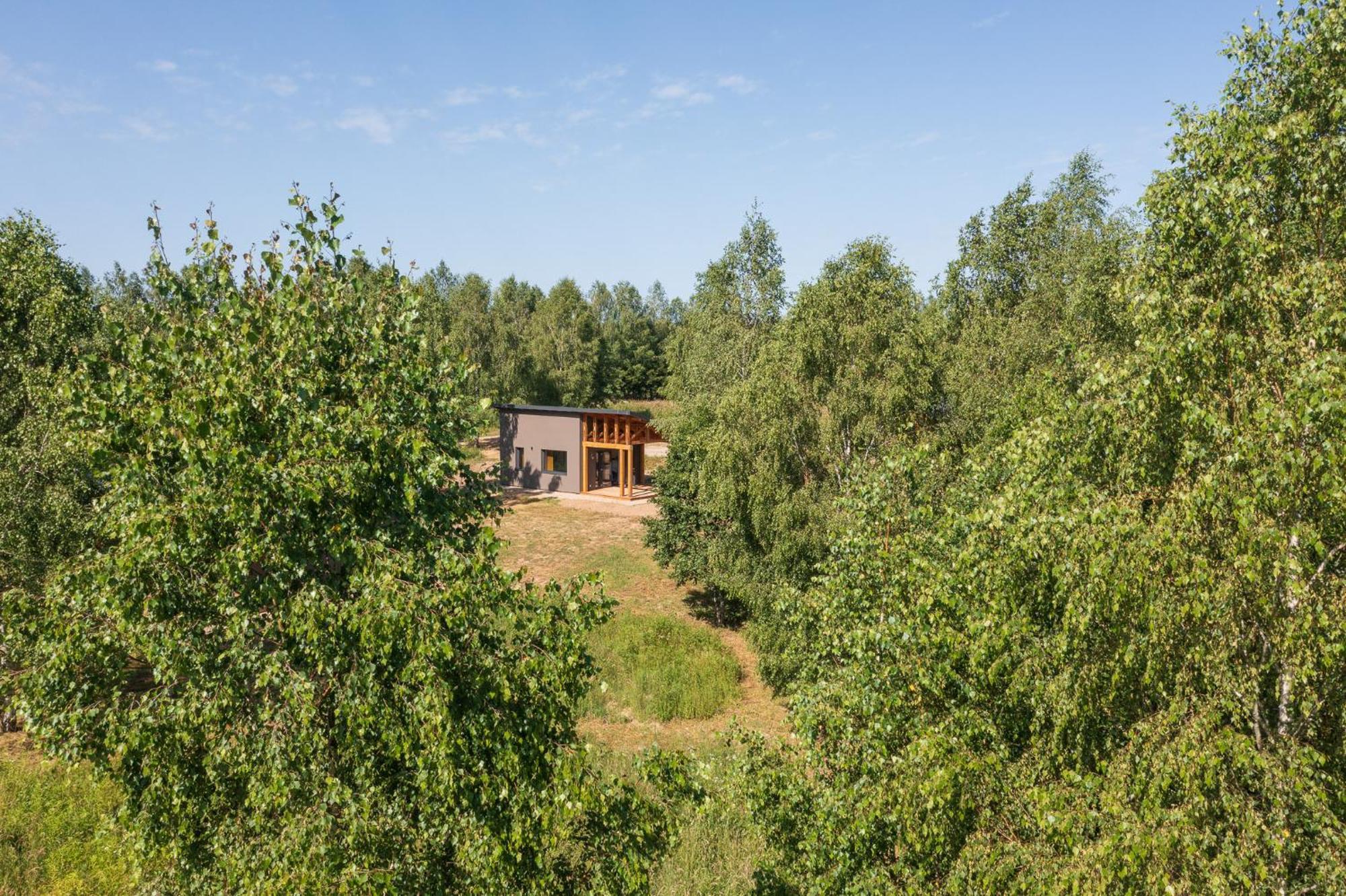 Zielona Zaba Hotel Derc Екстериор снимка