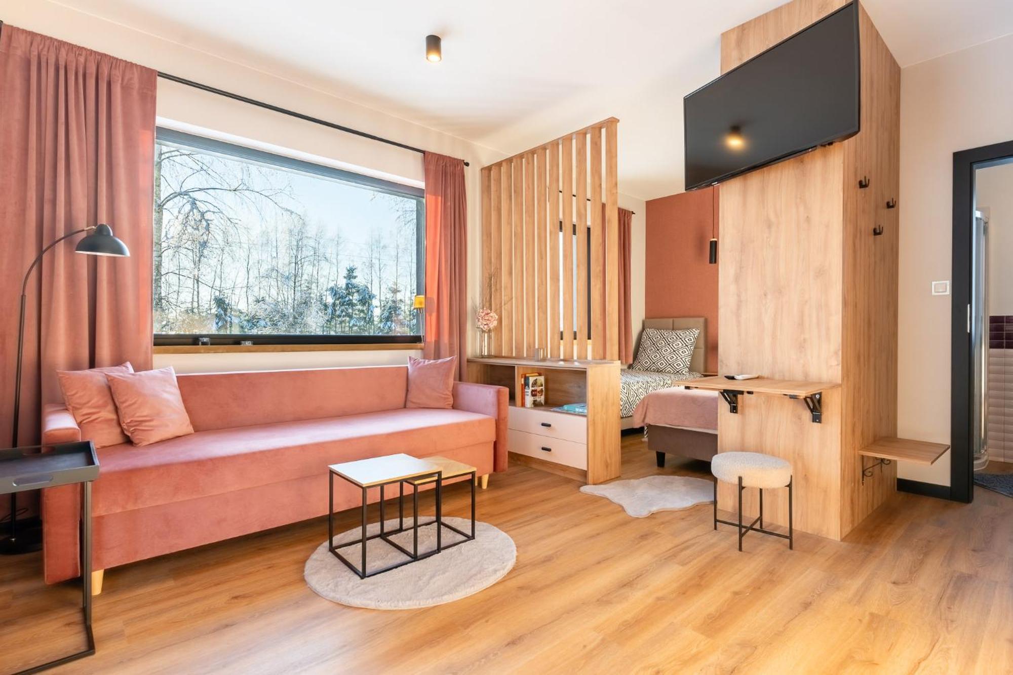 Zielona Zaba Hotel Derc Екстериор снимка